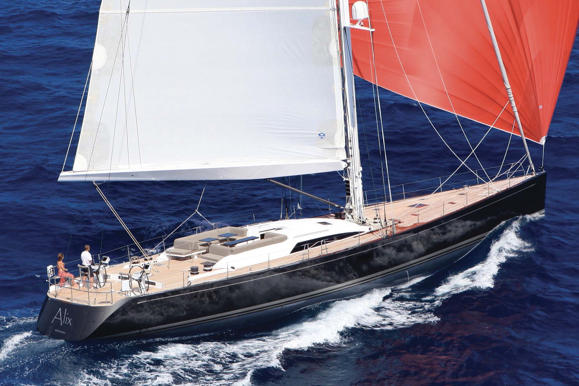 Brokerage - October - Nautor Swan