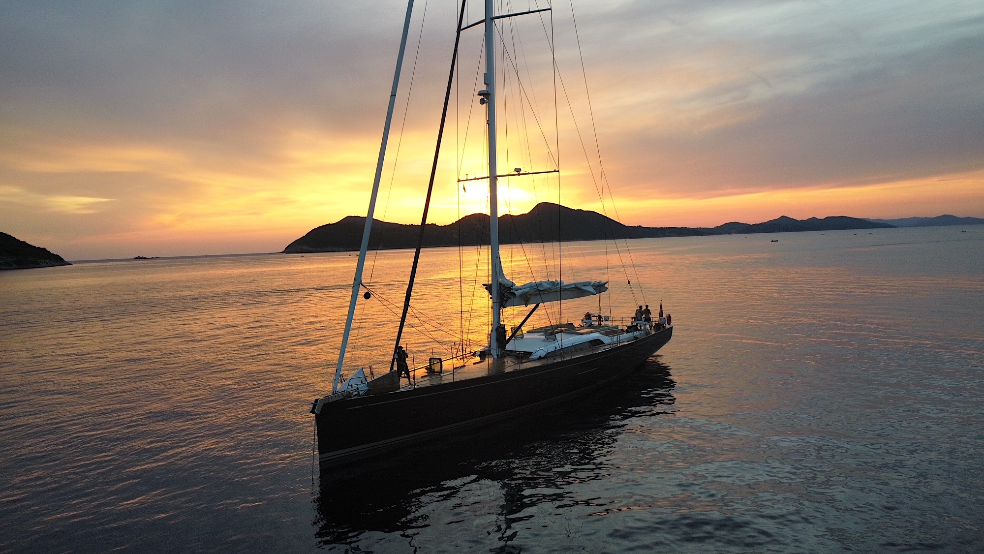 Brokerage and Charter - Nautor Swan